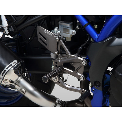 YOSHIMURA | Rear Set X-Tread for Suzuki SV 650 2016-2024 / SV650X 2018-2024