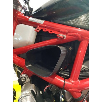 Condotti di aspirazione aria maggiorati MWR per MV Agusta F3 675 / 800