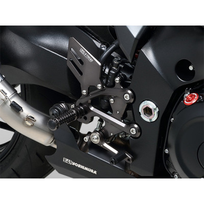 Pedane arretrate X-Tread multiregolabili Yoshimura per Suzuki Katana 2019-2021